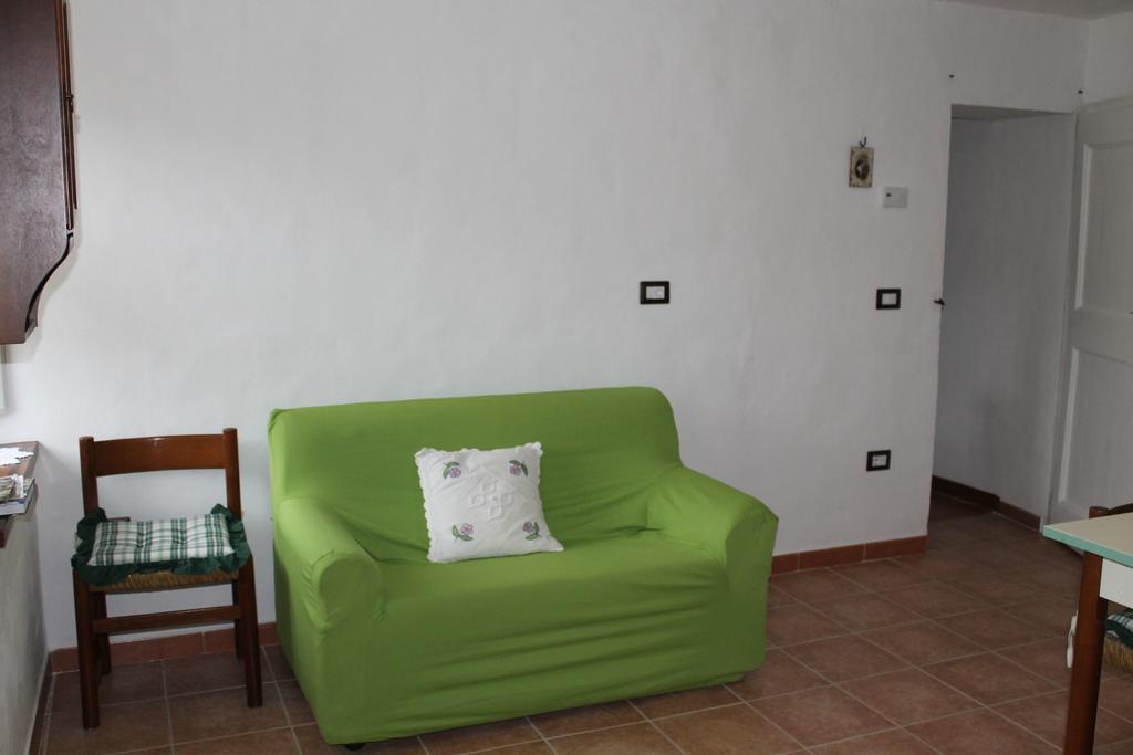 B&B Il Poggetto Serra SantʼAbbondio Pokój zdjęcie