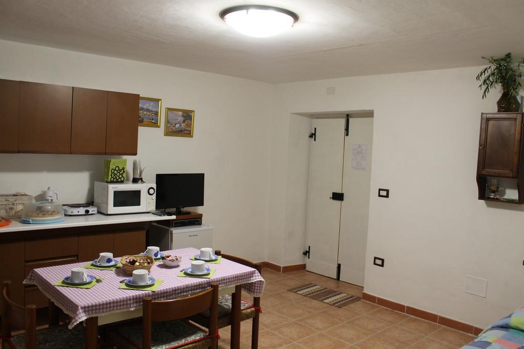 B&B Il Poggetto Serra SantʼAbbondio Zewnętrze zdjęcie